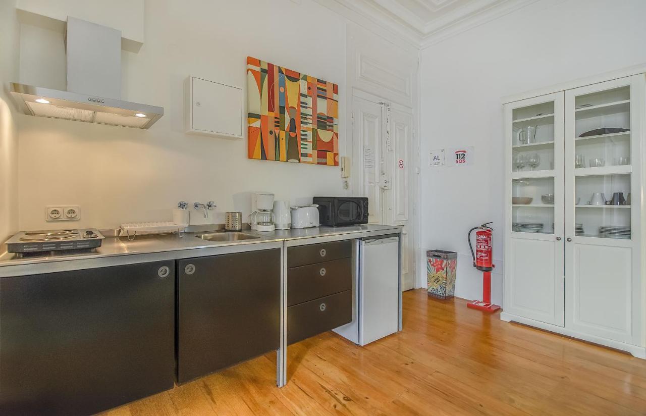 Chiado Balcony Apartment Лиссабон Экстерьер фото