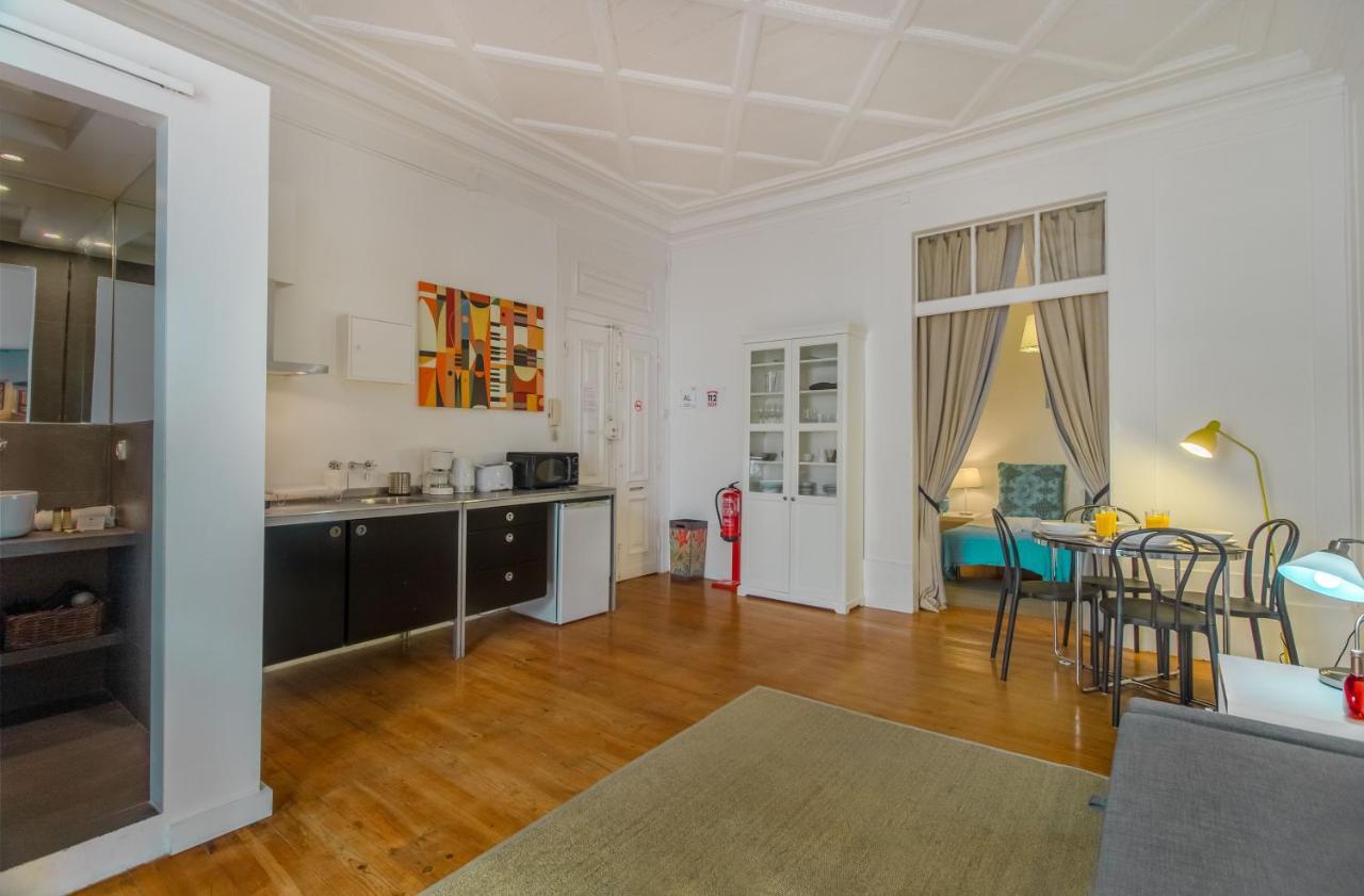Chiado Balcony Apartment Лиссабон Экстерьер фото